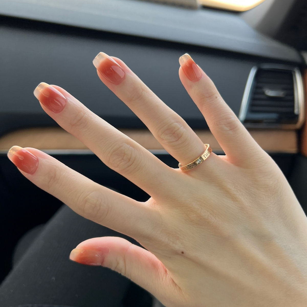 Peachy Short False Nails from SHOPQAQ