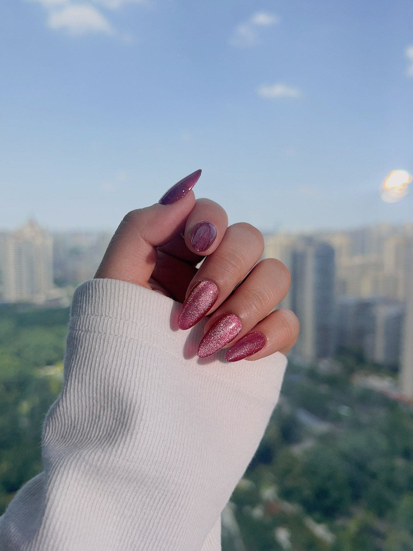 Handmade- Burgundy Cat-eye Press On Nail Set