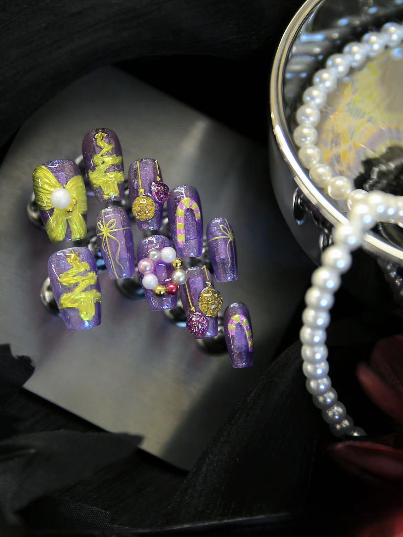 Yellow bow False Nails from SHOPQAQ