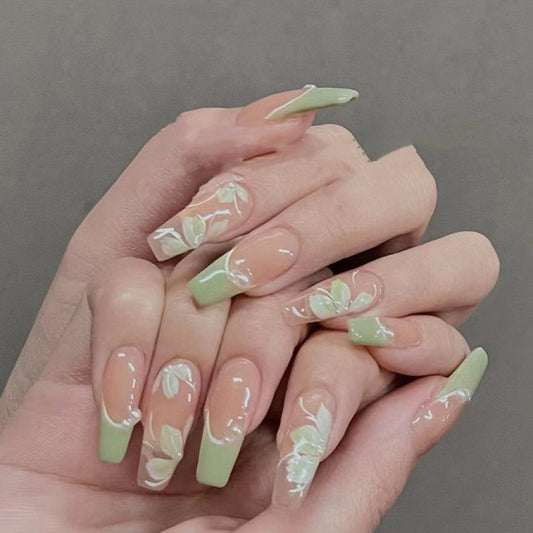 Fresh Green Gradient | False Nails | SHOPQAQ