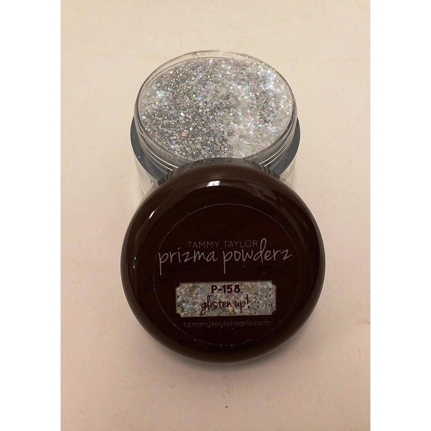 Dark Silver glitters