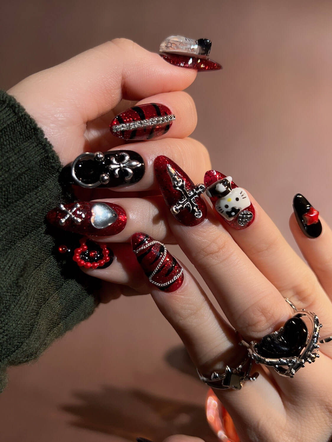 Handmade- Kitty Rebel Press On Nail Set