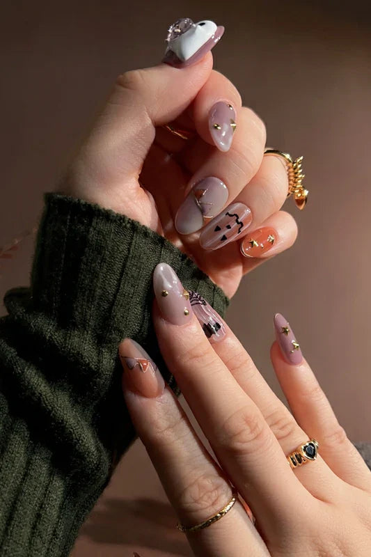 Handmade- Cute Ghost Vivi Press On Nail Set