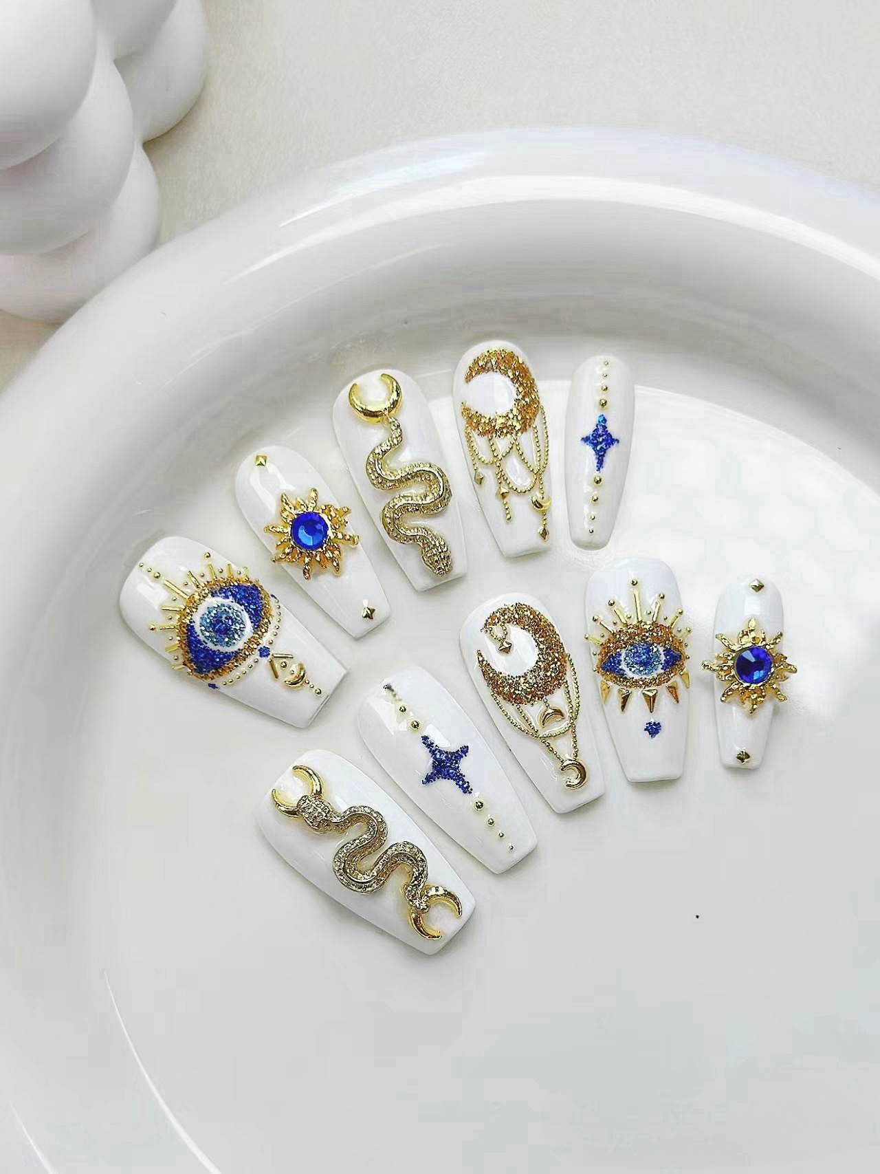 Devil's Eye | False Nails | SHOPQAQ