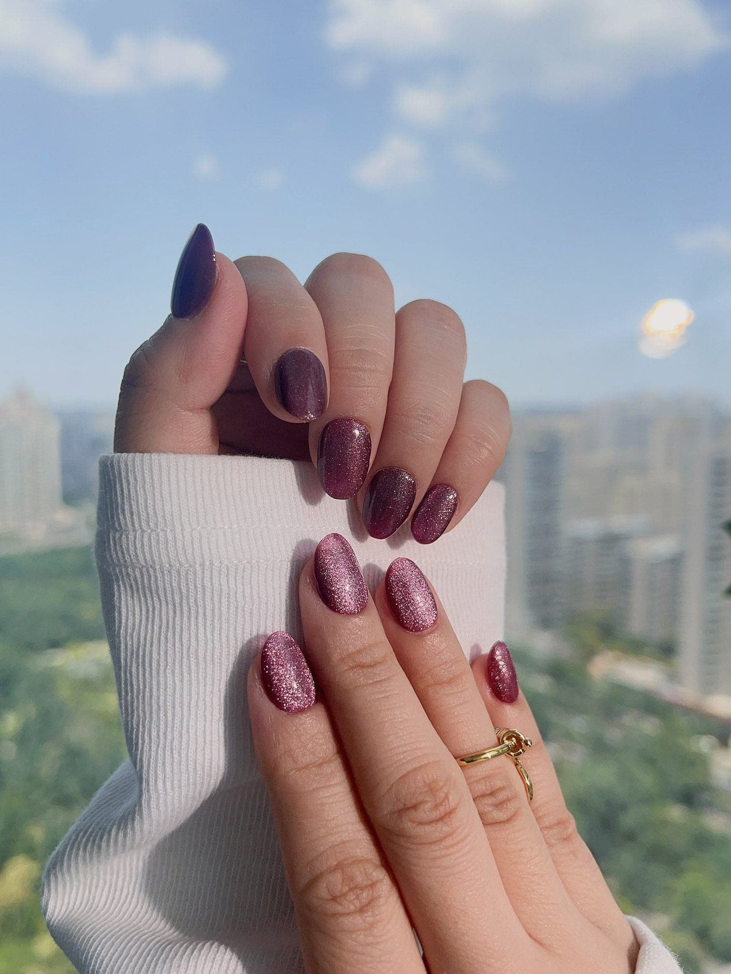 Handmade- Ruby Red Cat-eye Press On Nail Set