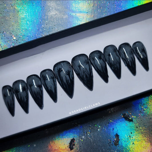 Dark Souls Press On Nail Set (Glow in the Dark)