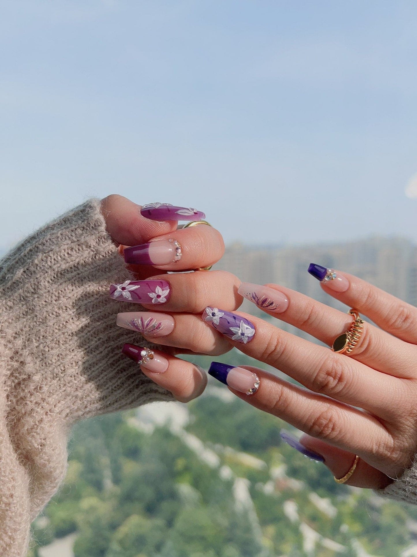 Flower Purple nails medium coffin shape