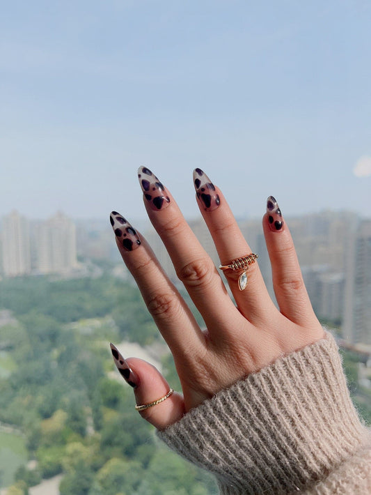 Handmade- Primal Chic Press On Nail Set